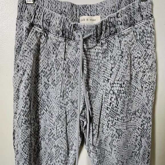 EUC CLOTH & STONE ANIMAL PRINT SOFT TENCEL BLEND JOGGER PANTS SZ XS - Picture 8 of 14